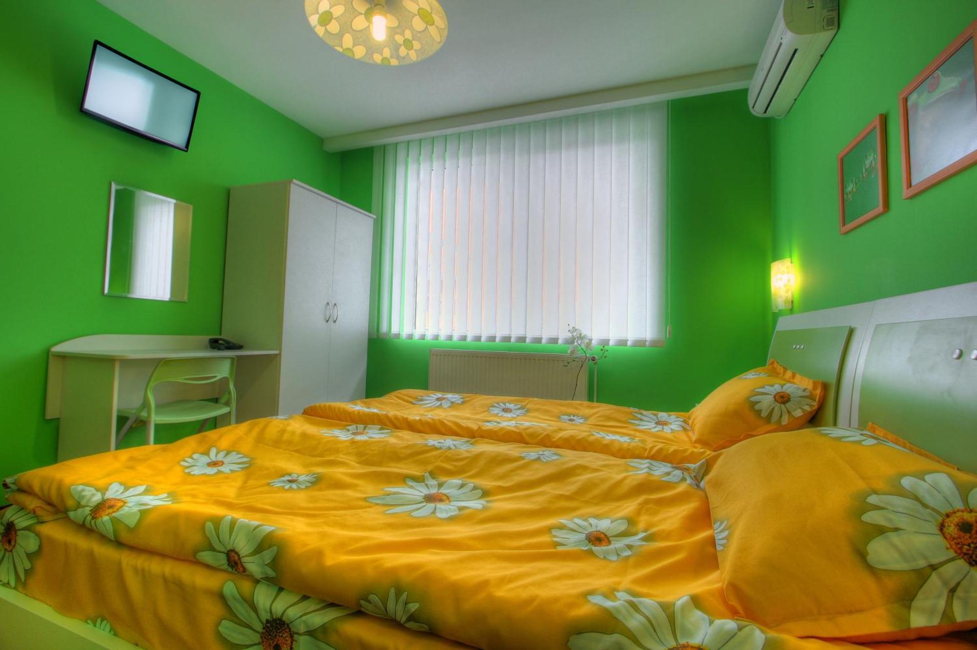 Family Hotel Mania Stara Zagora Esterno foto