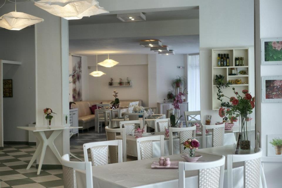 Family Hotel Mania Stara Zagora Esterno foto