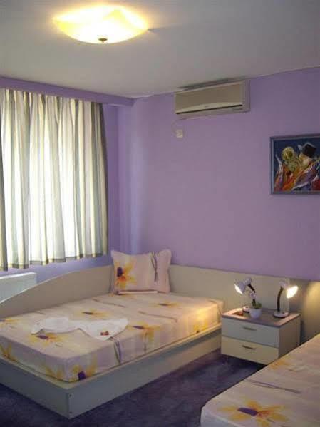 Family Hotel Mania Stara Zagora Esterno foto